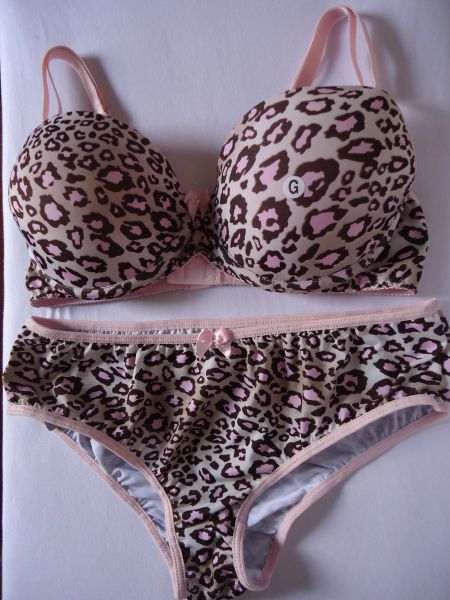 Conjunto onça rosa