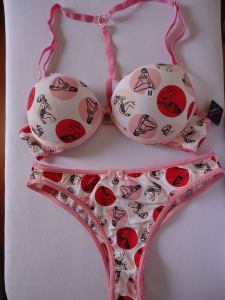 Conjunto estampa Pin up